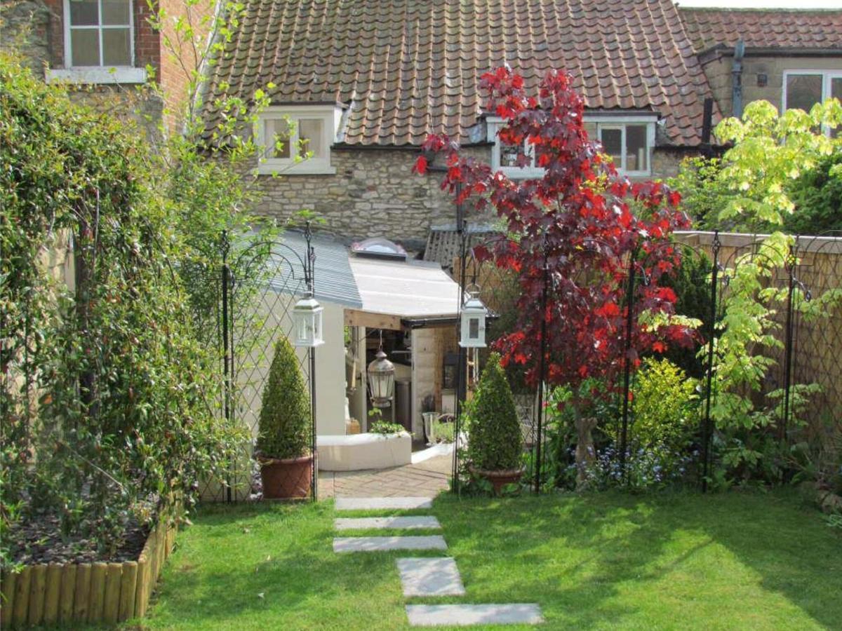 Lavender Cottage, Grade 2 Listed Period Stone Built Cottage In Pickering, North Yorkshire Exterior photo
